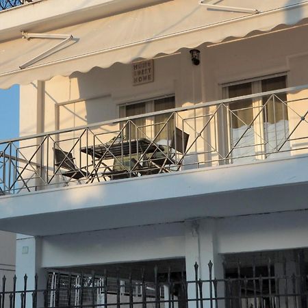 Apartment Chrisandro Nea Kallikrateia Luaran gambar