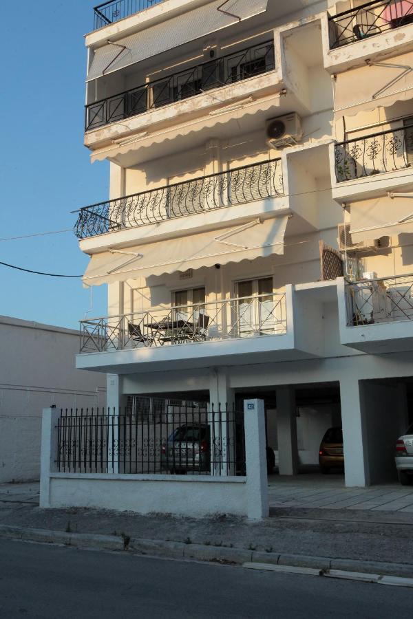 Apartment Chrisandro Nea Kallikrateia Luaran gambar